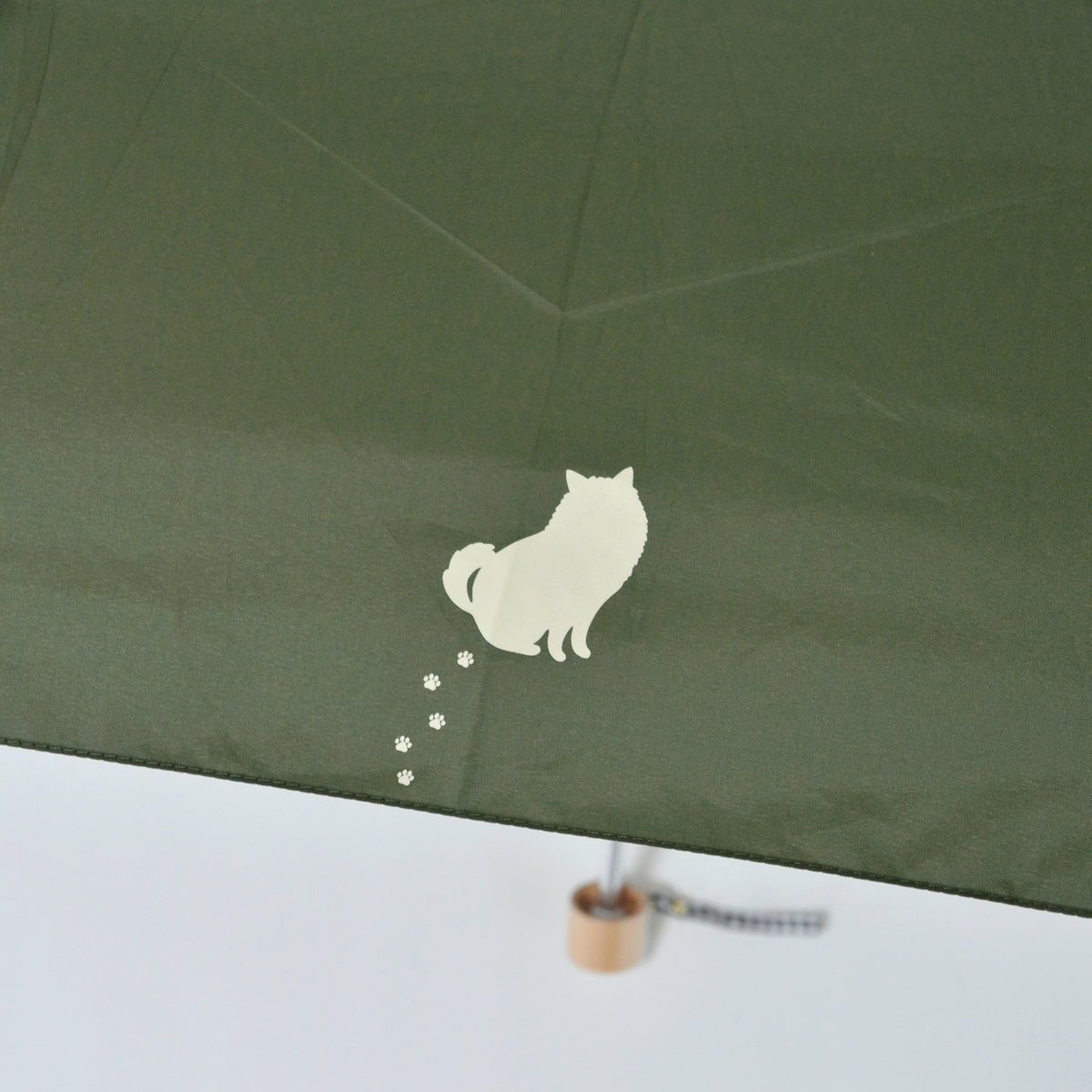 ポメラニアン｜耐風折りたたみ傘 55cm（吸水トートバッグ付）